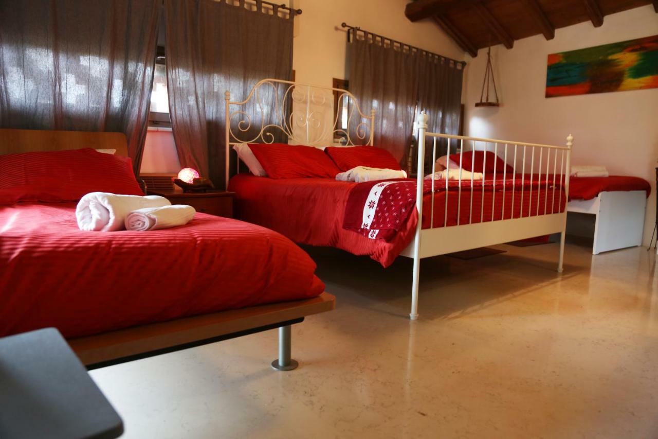 Bed and Breakfast Casale Del Sole Garda Monzambano Exteriér fotografie